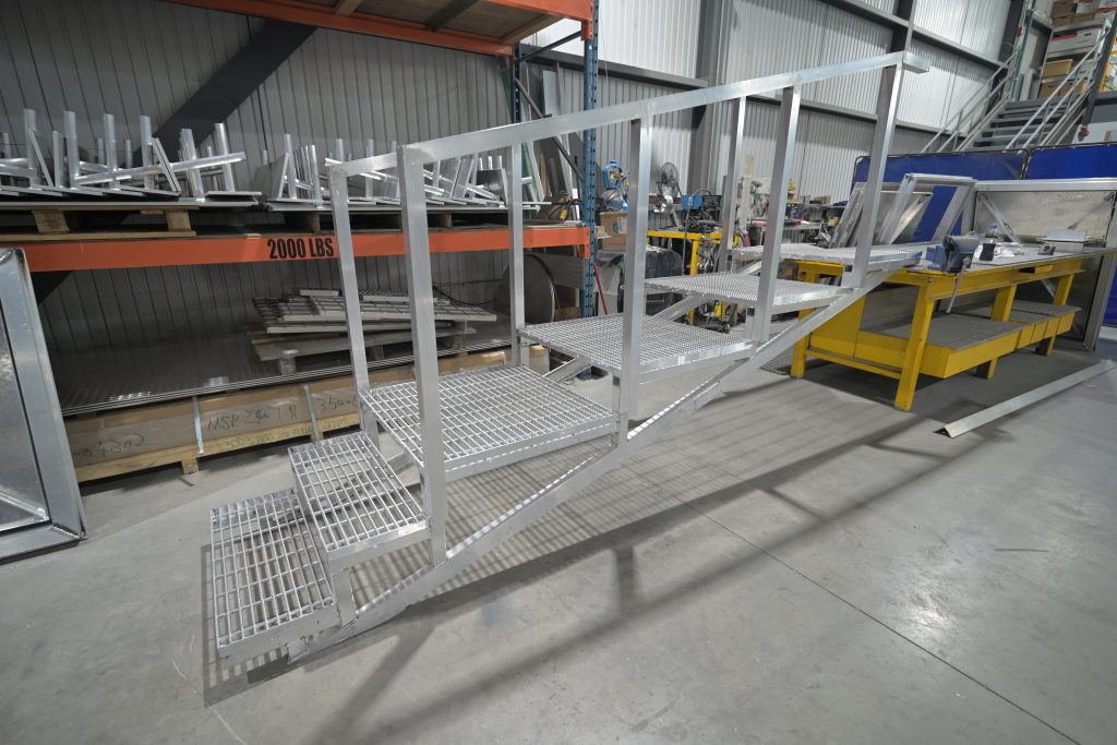 Escalier aluminum & thruflow - EAP main image 1